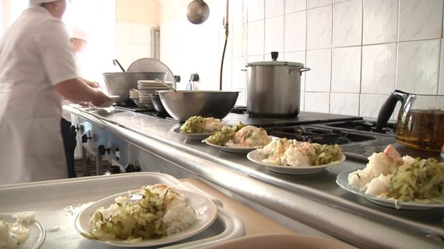 обіди карітас