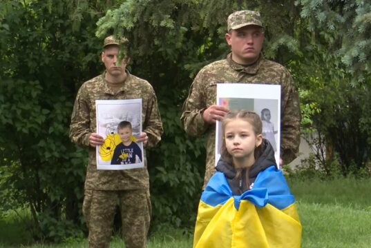 У Сквері Кобзаря вшанували пам’ять дітей, які загинули внаслідок війни